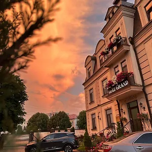 https://villa-le-grand-hotel.hotels-of-kiev.com